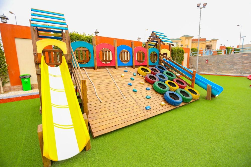 Hotel Tolip El Narges El El Cairo Exterior foto Playground