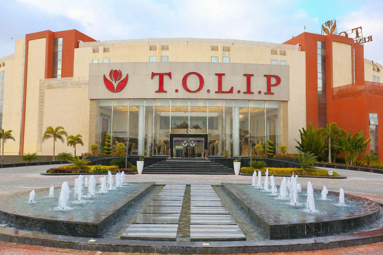 Hotel Tolip El Narges El El Cairo Exterior foto TULIP International School